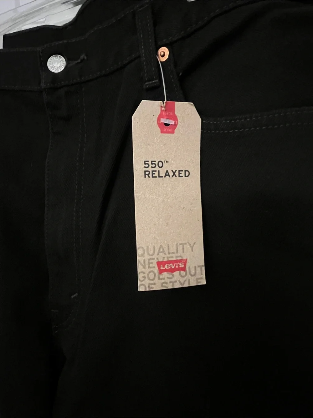 Men’s Levi’s 550 Relaxed 40x34 Black Jeans - NWT
